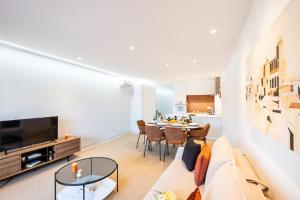 Apartment Melbourne 2 by Algarve Vacation