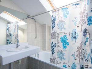 Appartements Apartment les Terrasses du Cap by Interhome : photos des chambres