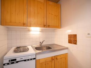 Apartment Les Lauzes A1 by Interhome