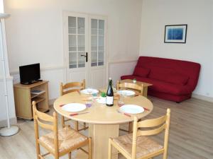 Appartements Apartment Le Petit Robinson-4 by Interhome : photos des chambres