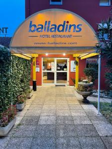 Hotels Initial by Balladins Lyon Villefranche-sur-Saone : photos des chambres