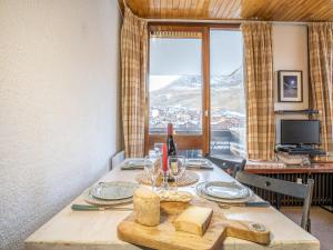 Studio Le Grand Pré - Lavachet-5 by Interhome
