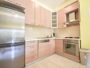 Apartment Ivan-5 by Interhome 