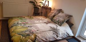 Maisons de vacances Lovely Green Lodge parking GRATUIT : photos des chambres