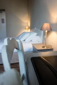 HOTEL DE FRANCE - Hôtel de charme en Provence - Seillons-Source-dʼArgens