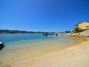 Apartment Čipčić-3 by Interhome