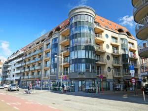 Studio Helvetia with parking by Interhome