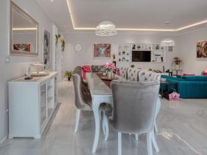 Villa Dream house by Interhome 