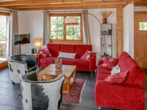 Chalet Le Muveran V8 by Interhome