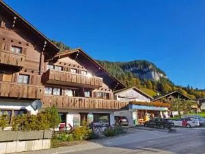 Apartment Chalet Burgfeld by Interhome