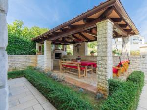 Apartment Meden by Interhome 