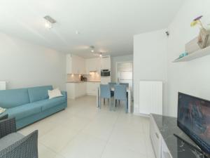 Apartment Seaside 101 with parking by Interhome