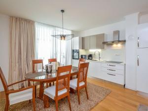 Holiday Home Villa Bloom garden by Interhome