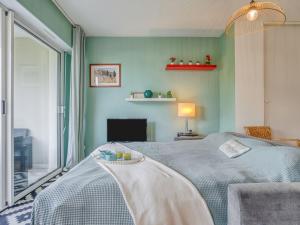 Studio Les Terrasses du Golf by Interhome