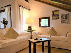 Apartment Chesa Seglias 6 by Interhome