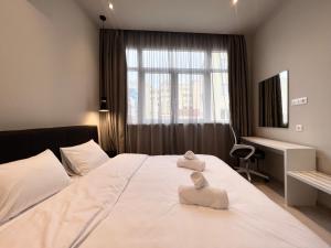 Aura F24 apartments by halu! - Vibrant Neighbourhood