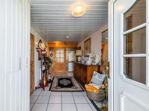 Alluring Holiday Home in Pepelow near Seabeach Watersports
