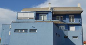 Cozy Two-Bedroom Apartment