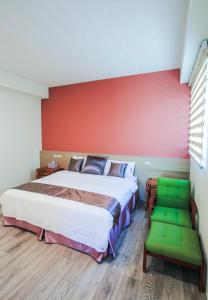 Phòng Có Giường Cỡ Queen Với Ban Công (Queen Room with Balcony)