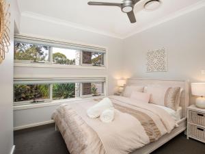 Calypso - 4 Mins Walk to Beach - Community Pool