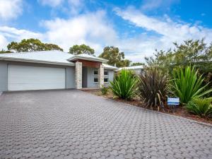 Calypso - 4 Mins Walk to Beach - Community Pool