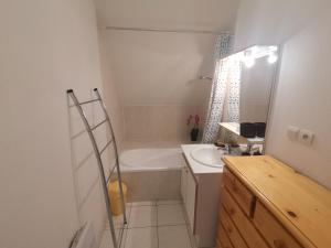 Appartements Boost Your Immo Chabrieres Reallon Chab8 : photos des chambres