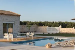 Evaero Villas I, II, III, IV, Family Retreats, By ThinkVilla - 斯法卡基