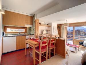 One-Bedroom Apartment with Balcony - East room in Residence Emeraude