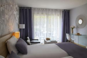 Hotels Hotel Chambord : photos des chambres