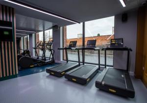 For Students Only - Relaxing Ensuites and Apartments at Weaver Place in Coventry