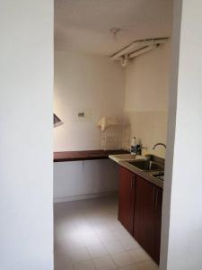 Hermoso apartamento con piscina.