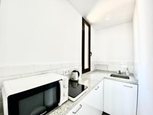 Las Palmeras - Best Location Cozy Apartment