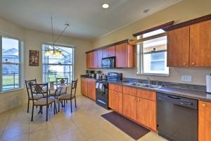 Whimsical Kissimmee Abode Near Golf Courses!