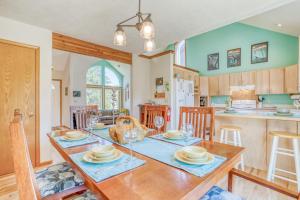 Sand Dollar Find - Meredith Lodging