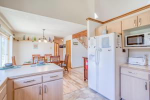 Sand Dollar Find - Meredith Lodging