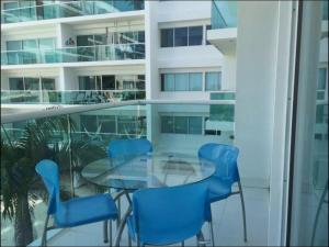 Cartagena primera línea de playa azul frente al mar