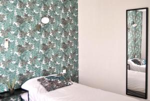 Hotels Hotel le Thurot : Chambre Lits Jumeaux avec Salle de Bains Privative