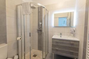 Hotels Le Heron Cendre : photos des chambres
