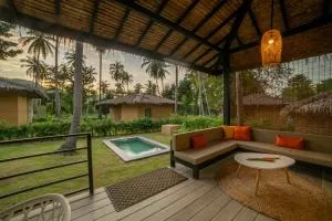 Suan Residence - Exotic and Contemporary Bungalows with Private Pool - Bottle Beach