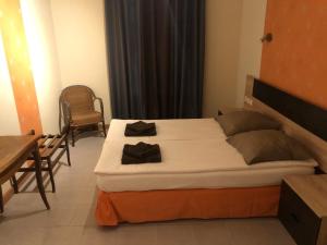 Hotels La Chataigneraie : photos des chambres