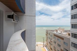 Studio com vista para o mar no centro de Guarapari com Wifi