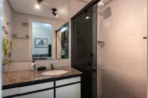 Studio com vista para o mar no centro de Guarapari com Wifi