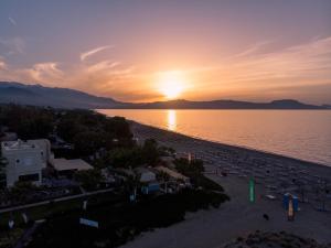 Kyma Seaview Apartment 2, Episkopi Beach