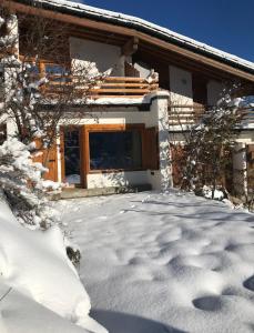 Comfort and sunshine in Celerina Chesa Prasura