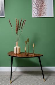 Amazon - DeLuxe One Bedroom