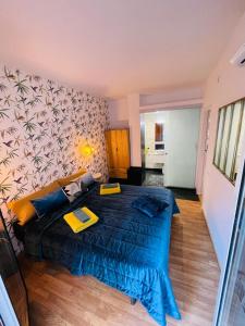 Stunning 2 bedroom Apartment with great design Sitges centre beach