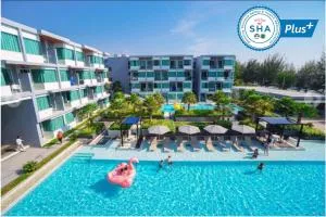 Bay Window at Sea - Ban Sahakham