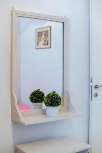 Babis - LOGGOS APARTMENTS