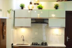 Green Royale Living Spaces - Luxury Serviced Apartments