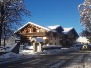 Appartements Les Frahans : photos des chambres